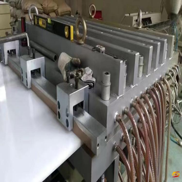 Polypropylene cutting board production system for large-scale production, Efficient PP chopping board extrusion line for factory use,