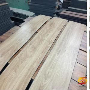 Synchronize the new technology SPC stone-plastic floor equipment