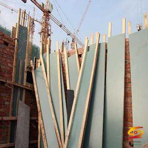What are the precautions for the use of plastic building templates