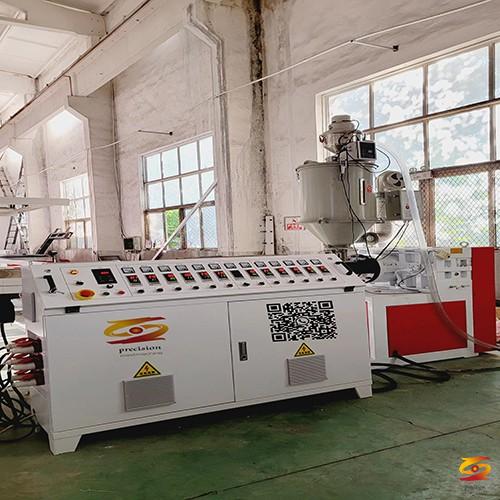 HDPE THREADING PIPE PRODUCTION LINE